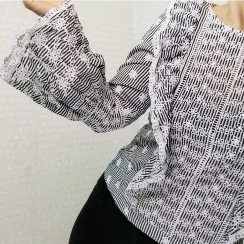 Willow & Clay Peasant Blouse With Ruffles